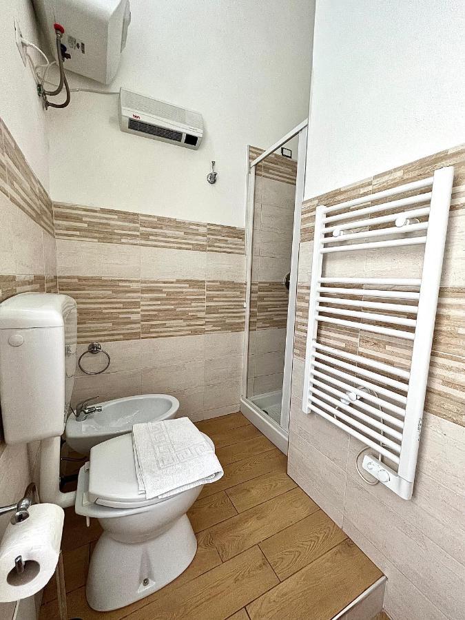 Ca Del Vins - Studio Flat In La Spezia Exterior foto